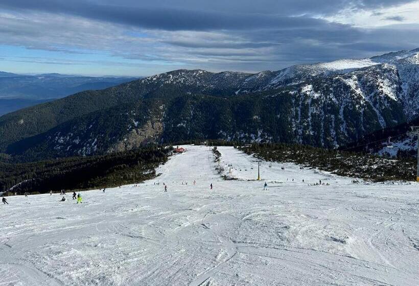 Family Luxury Private Apartment For 4 Max 6 People In 4 Star Spa Resort St Ivan Rilski, Bansko