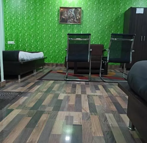 Hotel Atrium Inn