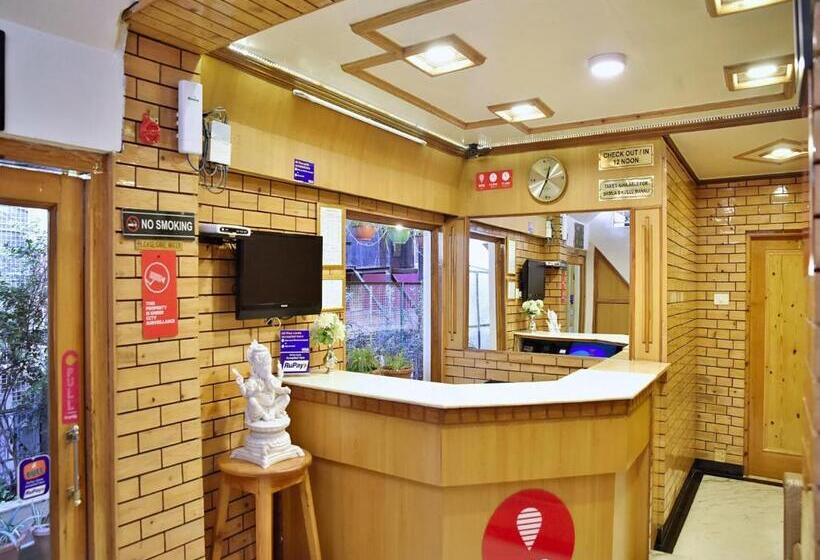 ホテル Chaman Palace