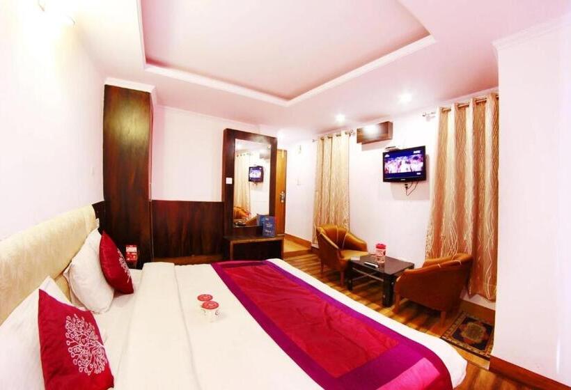 ホテル Chaman Palace