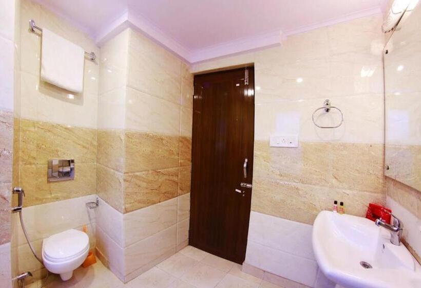 ホテル Chaman Palace