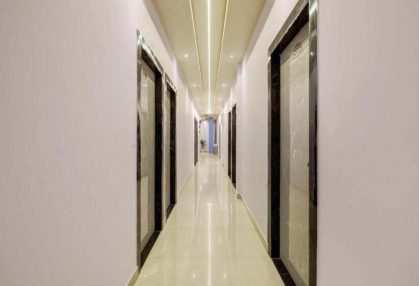 Отель Super Collection O Ashirbad Lodge