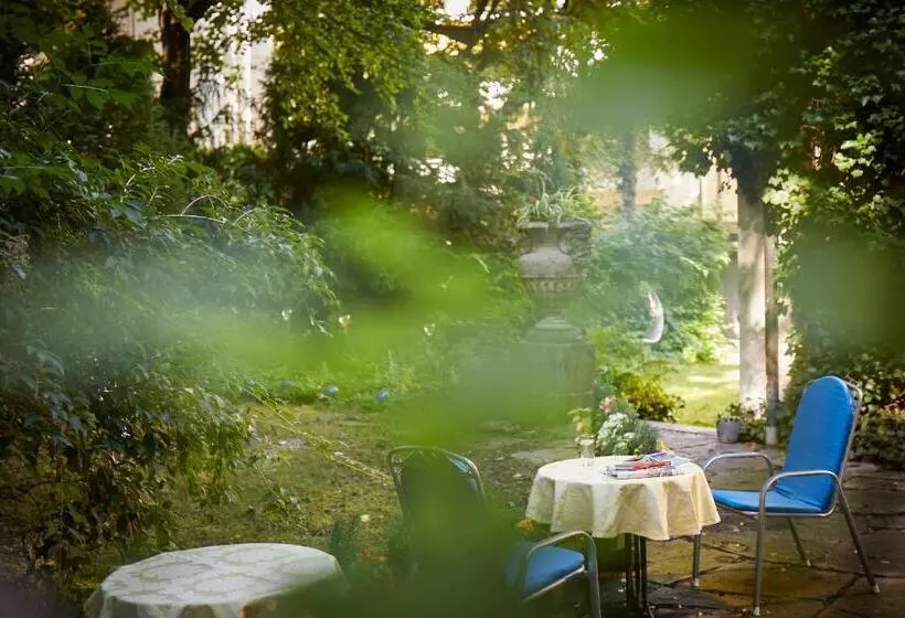 ホテル Gästehaus Englischer Garten