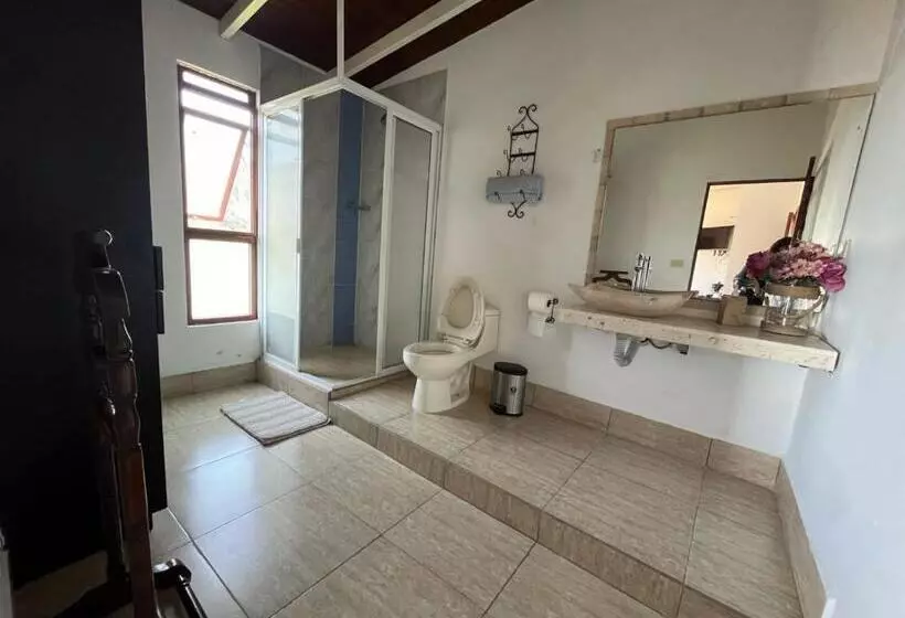 Hotelli La Palapa & Posada Mía