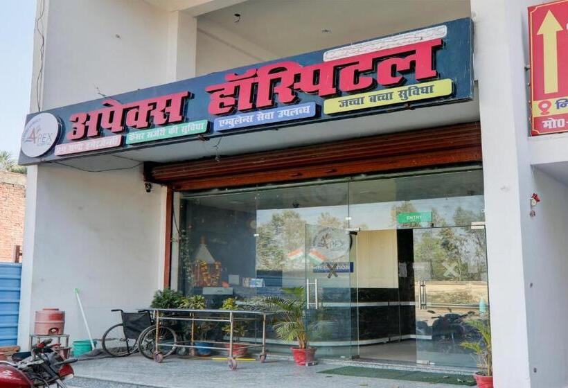 בית מלון כפרי Oyo Rooms Barabanki