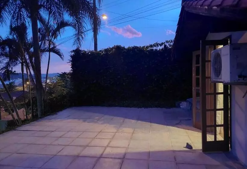 ペンション Brisas Do Sambaqui