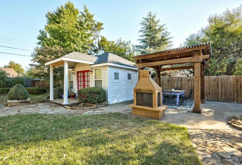 ペンション Classic Luxury Tudor And Garden Studio