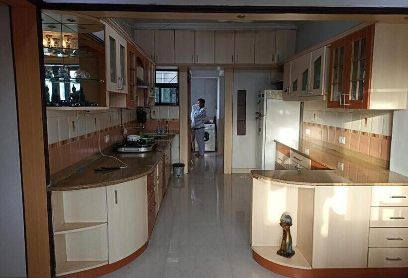 پانسیون Gargi Vill Guest House