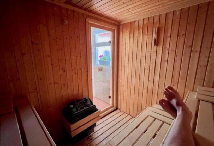 פנסיון Villa Barca