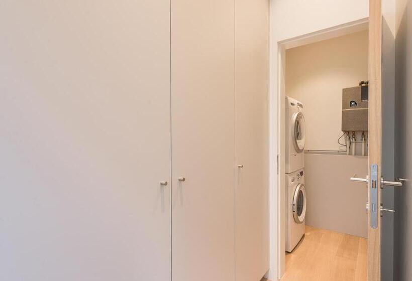 Downtown Brussels Splendor Suites