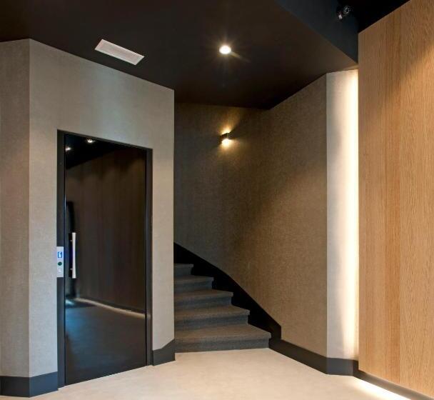 Downtown Brussels Splendor Suites