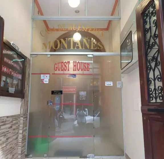 Hostal Montañes