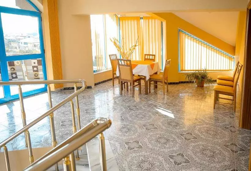 Hotel Ambasador