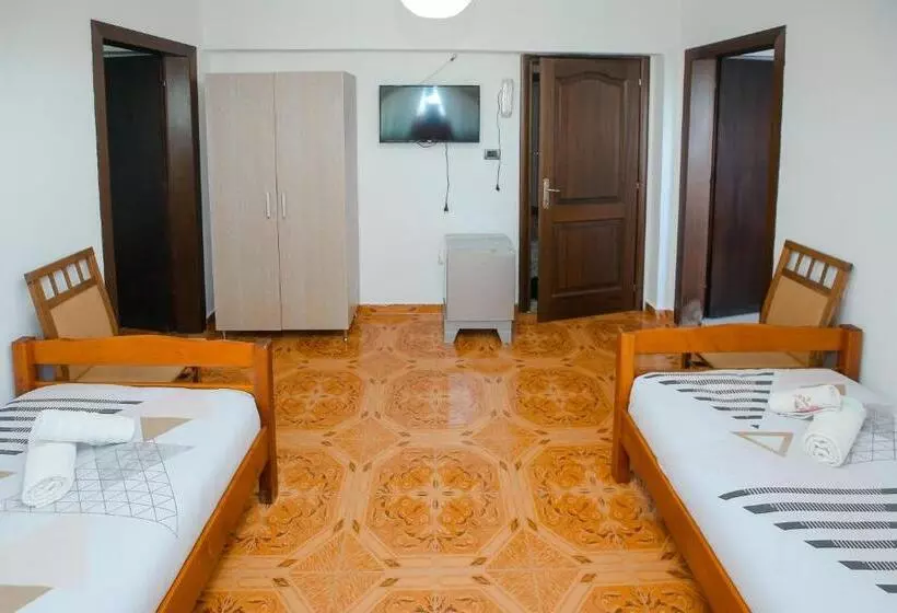 Hotel Ambasador