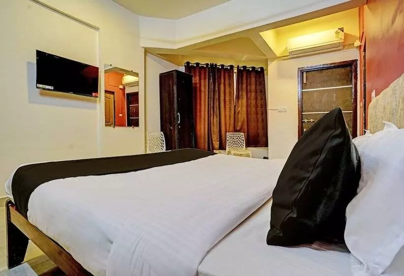 Hotelli Fabexpress Sunset Residency   Nr Belapur