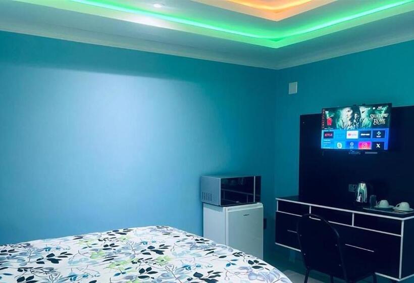 בית מלון כפרי Goldwel Lodge