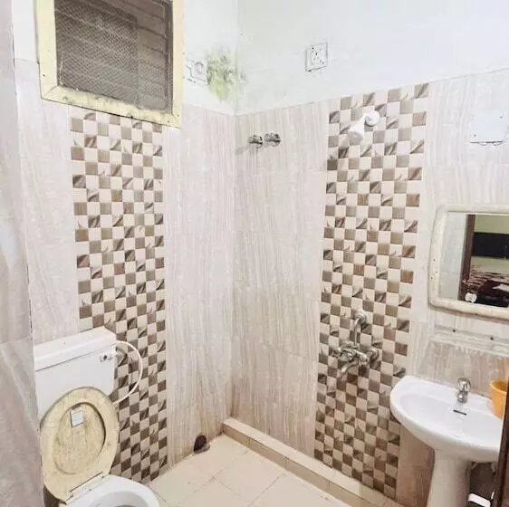 ホテル Goroomgo Sriyansh Inn Puri