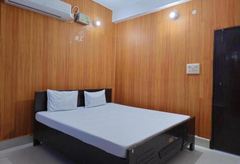 Hotel Goroomgo Nalanda Guest House