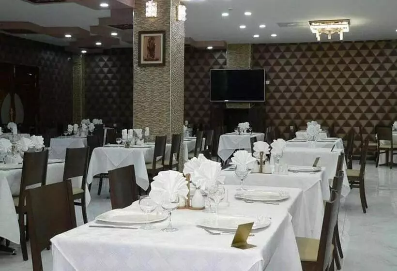 هتل Hôtel Lina
