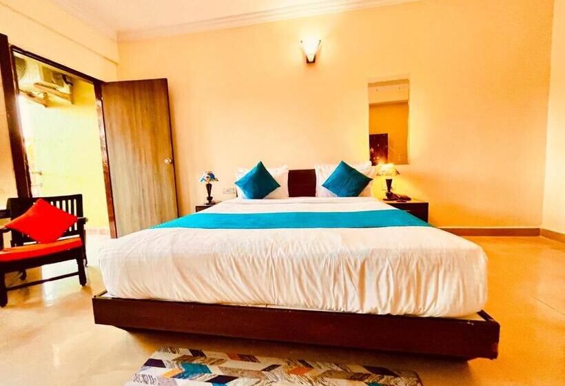 Hotel In Goa Near Beach