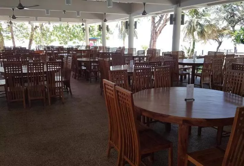 Mamutik Island Resort