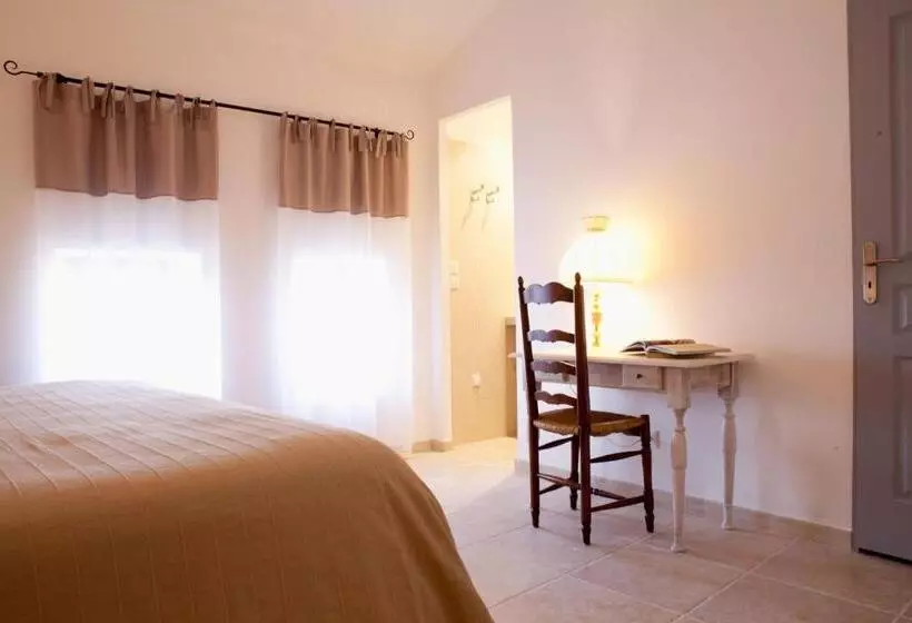 Mas D Alaure B&b