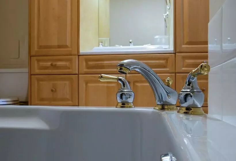 Motelli Prospectors Inn