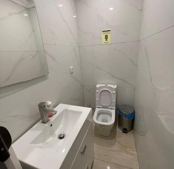 پانسیون Just Hostel Capsules