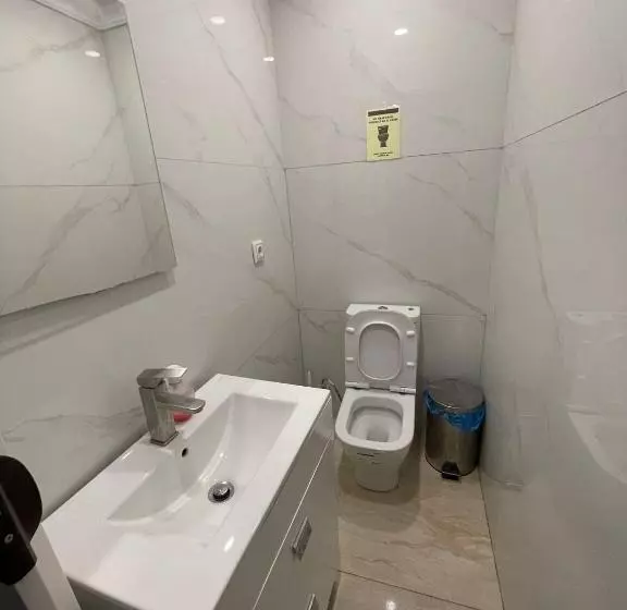 پانسیون Just Hostel Capsules