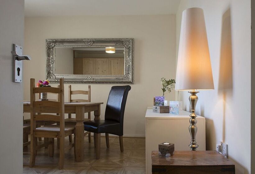 ベッドアンドブレックファースト Cargo Cafe Apartments