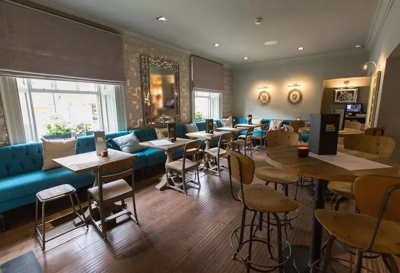 تختخواب و صبحانه Mill Street Pub & Kitchen