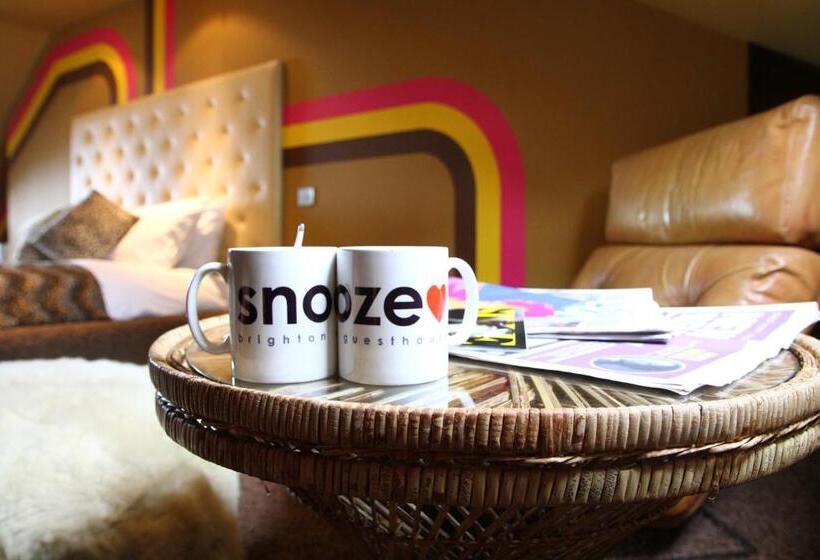 Bed and Breakfast Snooze