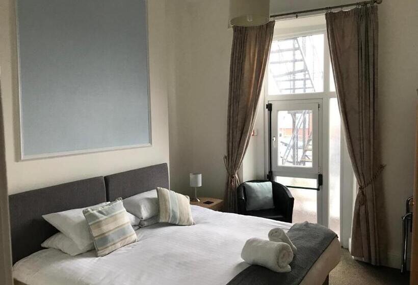 مبيت وإفطار The Oasis