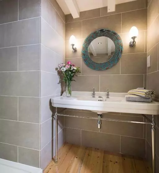 Bed and Breakfast Trevigue Farm