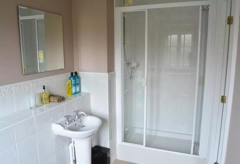 Bed and Breakfast Walton Crescent