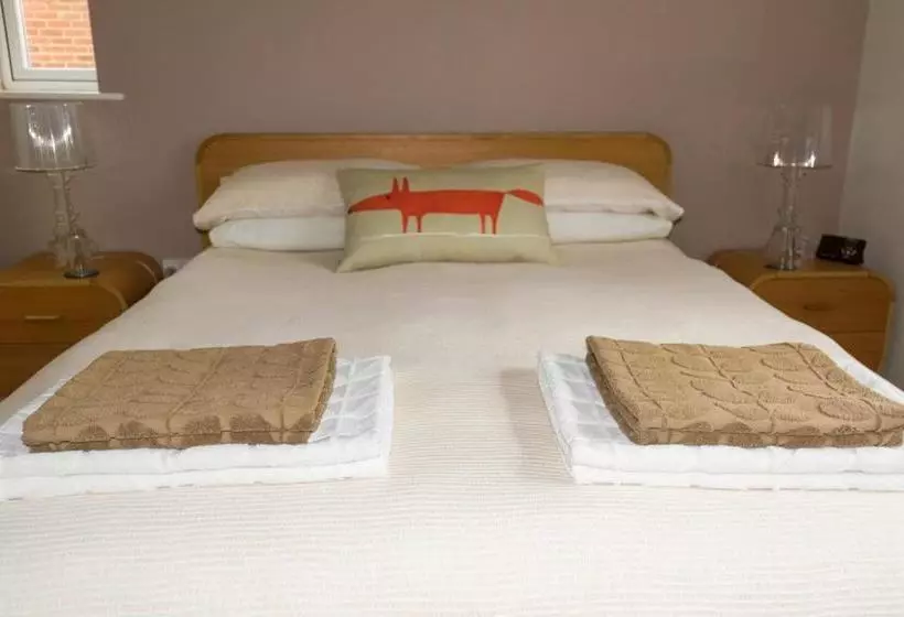 Bed and Breakfast Walton Crescent