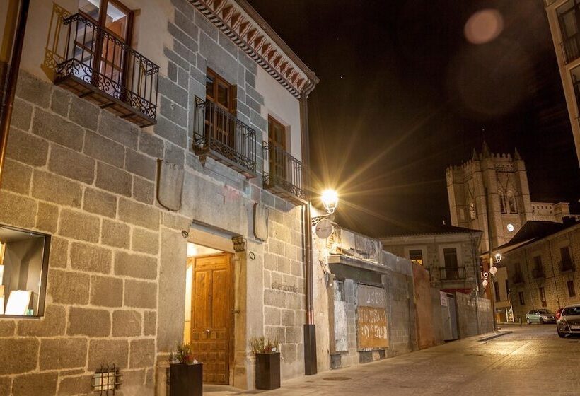 María Pacheco Hotel Boutique