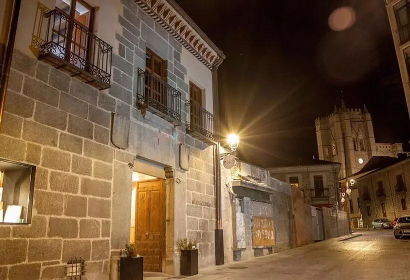 María Pacheco Hotel Boutique