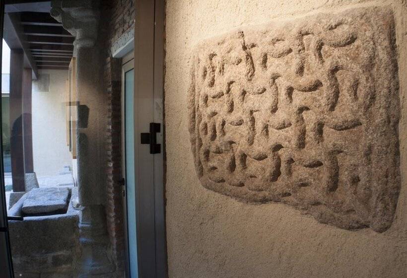 María Pacheco Hotel Boutique