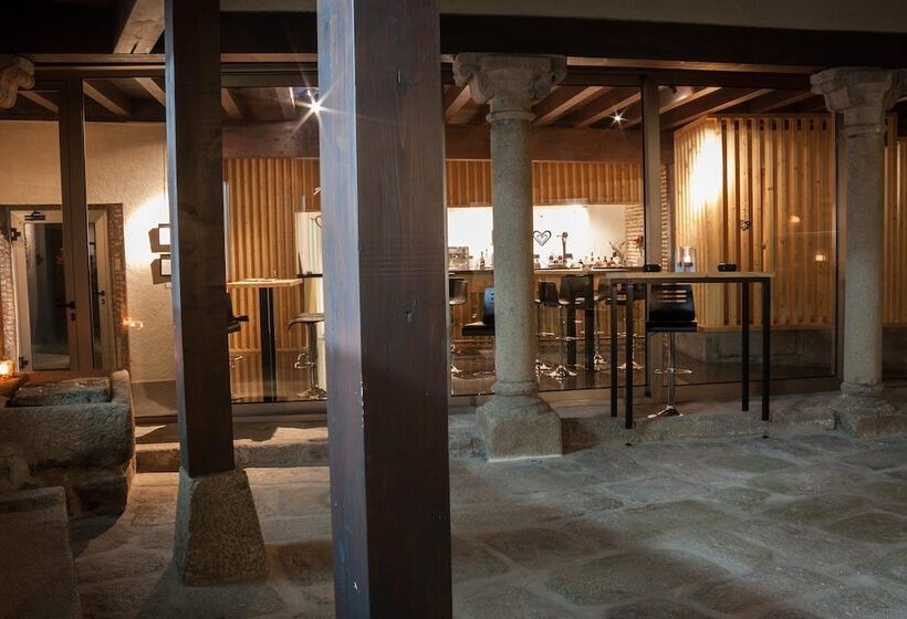 María Pacheco Hotel Boutique