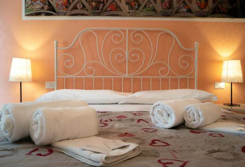 هتل Forever Rooms