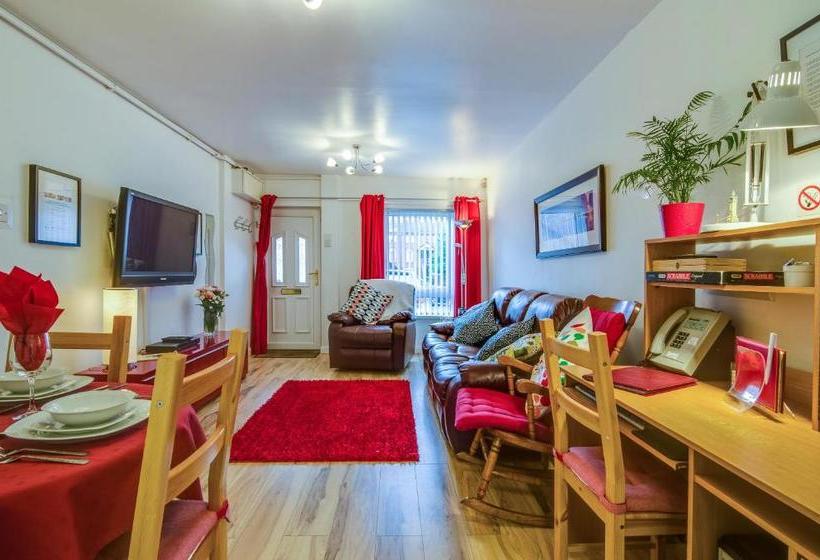 فندق Belfast Apartment