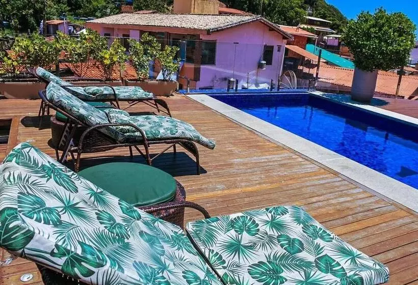 Hotelli Cristal Pousada