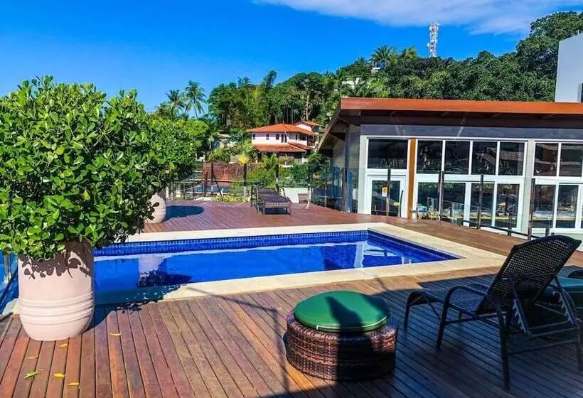 Hotelli Cristal Pousada