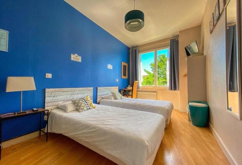 ホテル Hôtel Le P'tit Monde