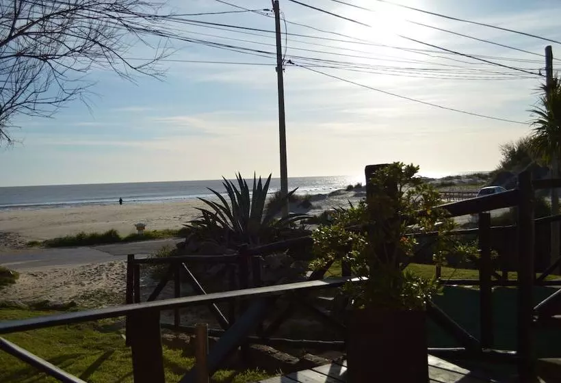 ホテル Marina Punta Colorada