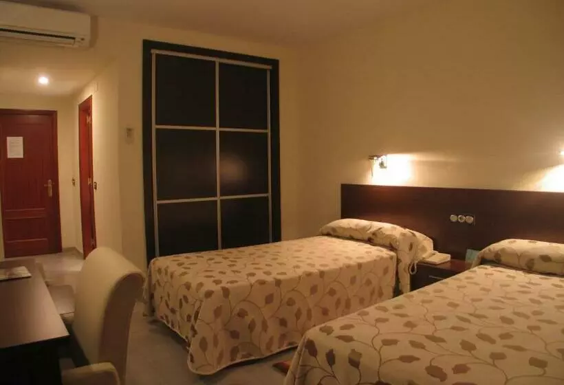 Hotel San Cristobal