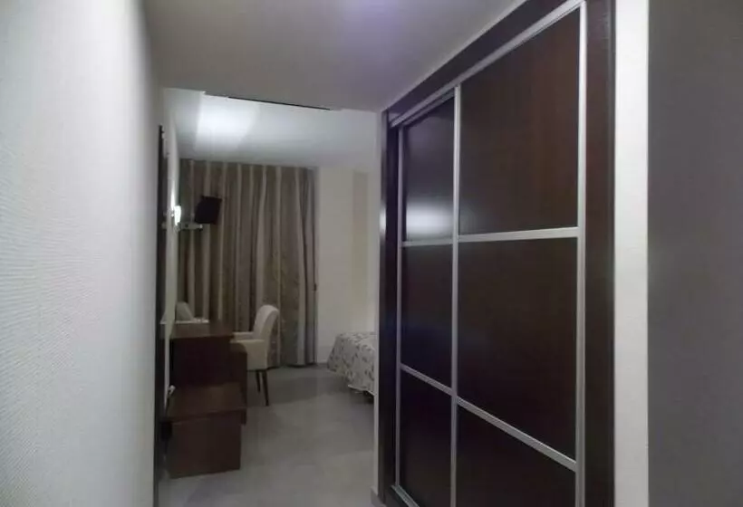 Hotel San Cristobal