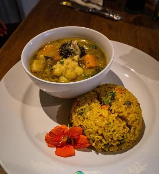 ホテル The Bear Inn