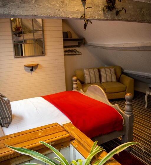 ホテル The Bear Inn